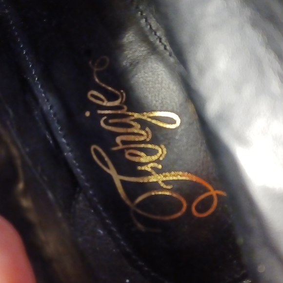 Fergie heels - Picture 10 of 14